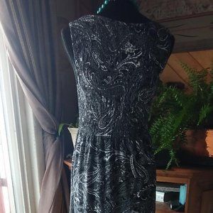 Crofts and Barrow  Black and White dress  size M